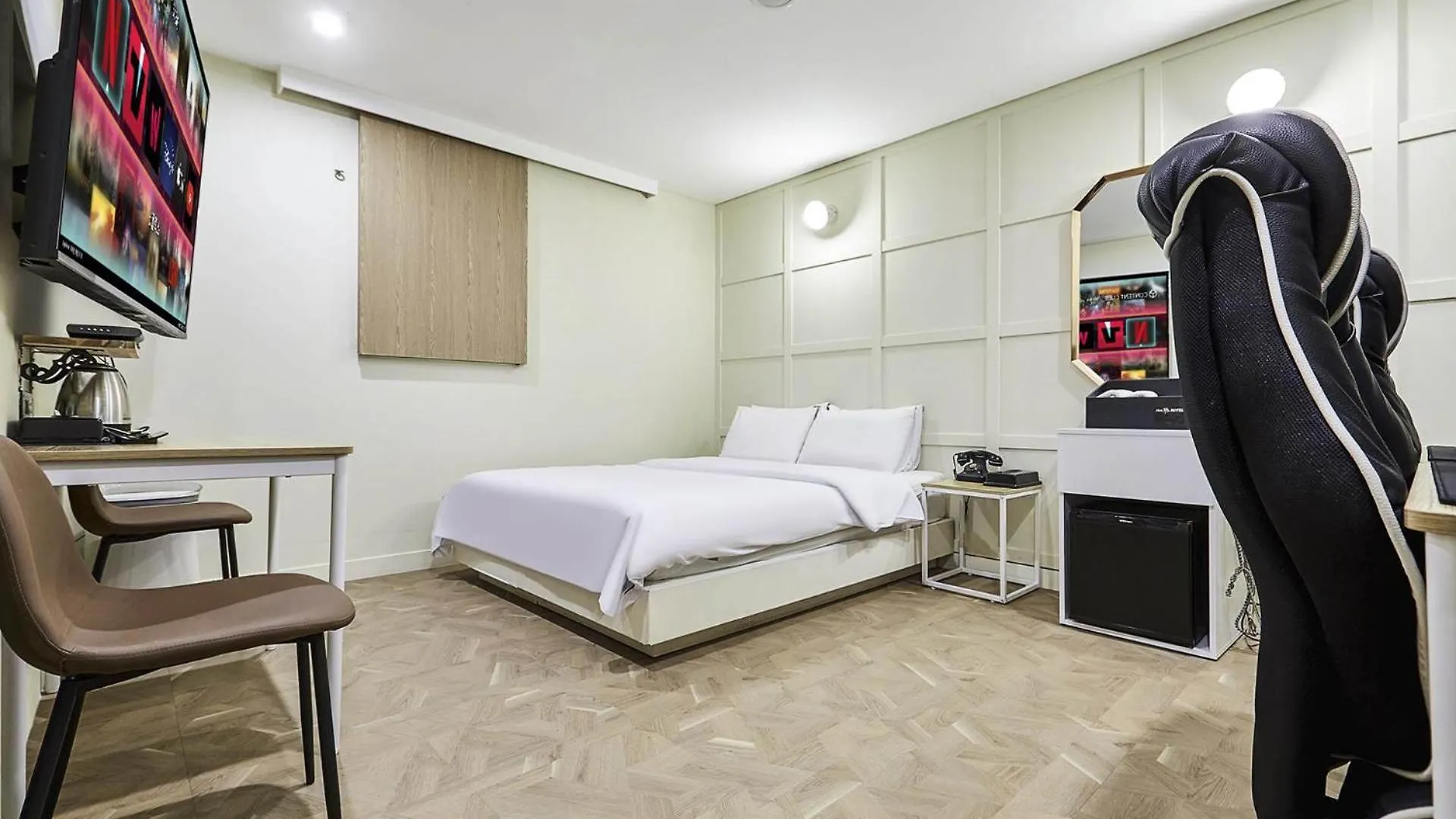 Film Hotel Incheon South Korea